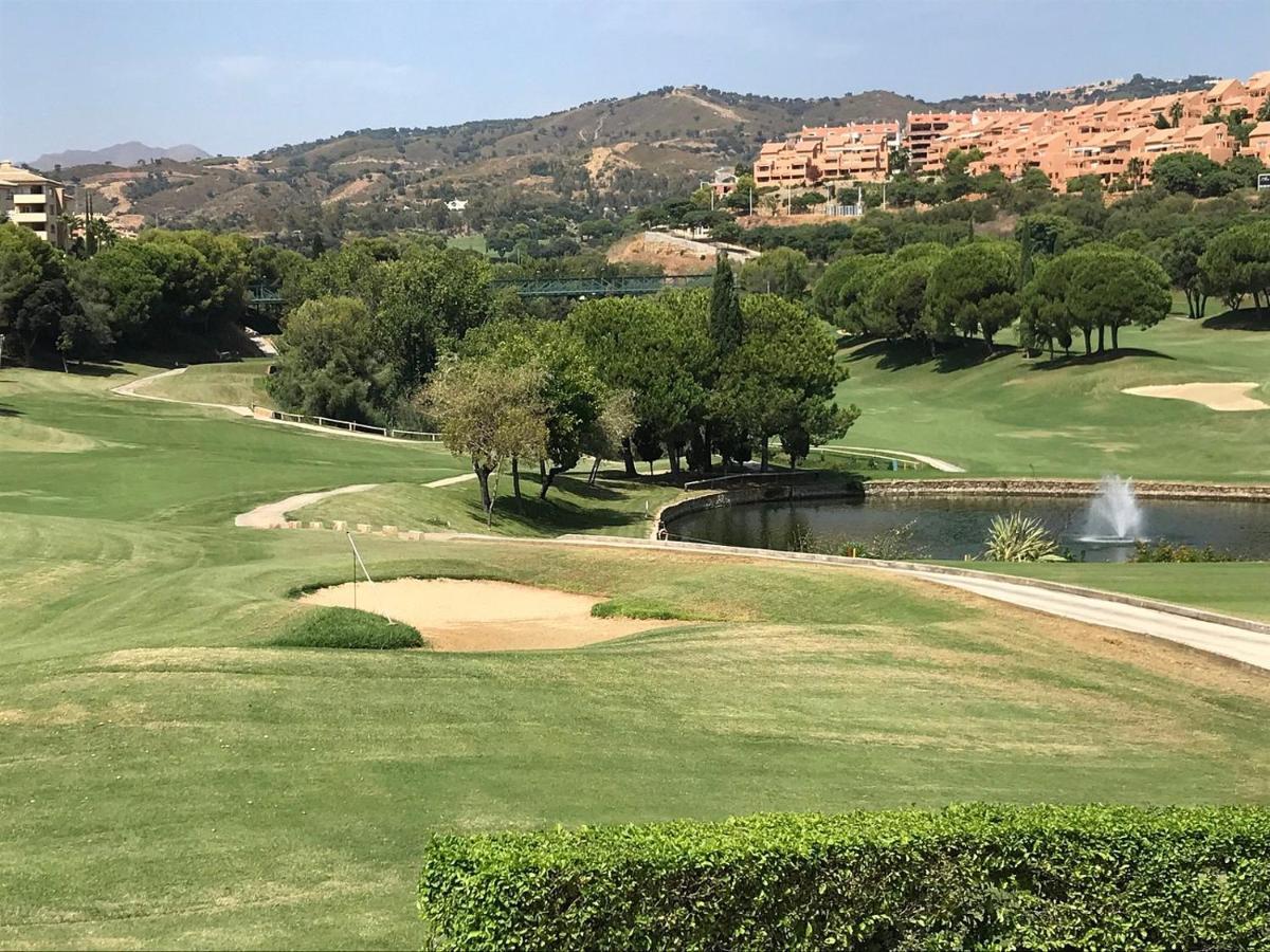 Ample Luxury Fancy Golf & Padel * Marbella