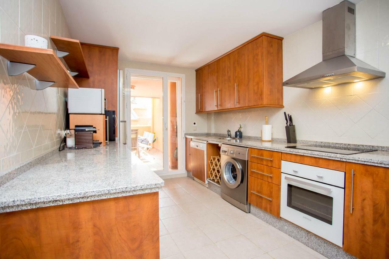 Ample Luxury Fancy Golf & Padel Apartment Marbella